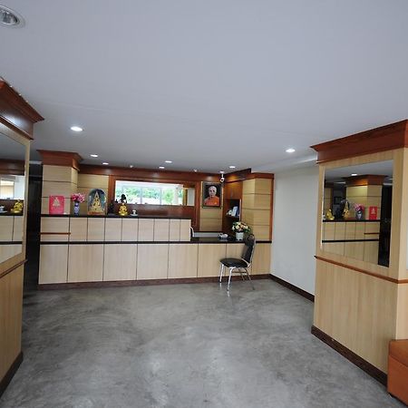 Phoonsab Hostel พิษณุโลก ภายนอก รูปภาพ