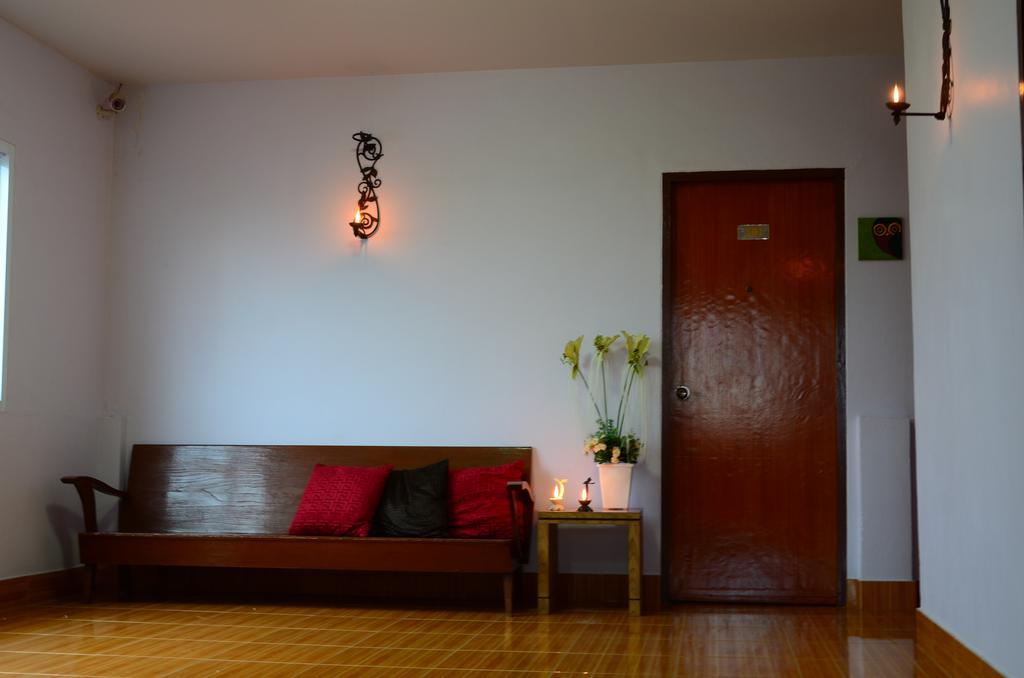 Phoonsab Hostel พิษณุโลก ภายนอก รูปภาพ